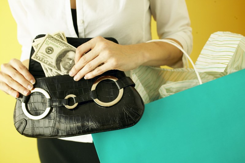 Patria: Czech Republic: Retail sales rise more than expected