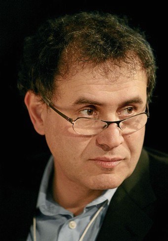 Roubini: Další recese by pomohla dolaru a franku více než zlatu; čekejte "nový normál"