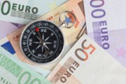 Strach kvůli obchodu znovu bičuje trhy. Euro srazily naděje na měnovou podporu