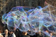 Bublina velká jako 42 bilionů dolarů
