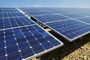 Indie hodlá desetinu elektřiny vytvořit pomocí soláru, zainvestuje 100 mld. USD