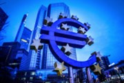 ECB ponechává sazby beze změny. ZÁZNAM konference Maria Draghiho