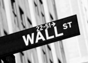 Wall Street je po rychlém nárůstu opatrná, ačkoli dluhopisům se dál daří