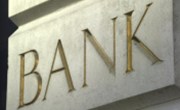 Banky stáhly v pátek Prahu do ztráty; Komerční banka -1,7 % a Erste bank -1,3 %