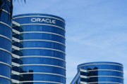 Pomohl vybudovat Oracle. Extravagantní multimiliardář a nekompromisní byznysmen slaví 75. narozeniny