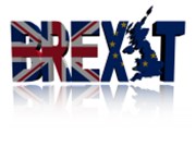 Britští poslanci odmítli brexitovou dohodu. Libra prudce reaguje