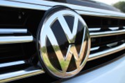 Volkswagenu kvůli Číně klesl odbyt, méně aut prodala i Škoda