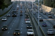 USA: Guvernéři žádají podporu pro automobilky