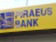 Řekové se bojí odchodu z eurozóny, za den vybrali z bank 700 mil. EUR Řekové se bojí odchodu z eurozóny, za den vybrali z bank 700 mil. EUR