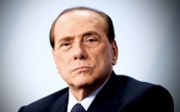 Berlusconi hraje stále prim
