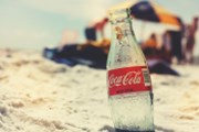 Čtvrtletní výsledky Coca-Coly překonaly očekávání