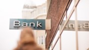 Oznamovatel Wilkinson: Skandál Danske Bank má i českou stopu