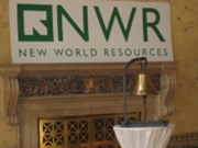 Akcie NWR jsou po prudkém propadu hluboce podhodnocené vůči celému sektoru