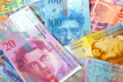 USA označily Švýcarsko a Vietnam za měnové manipulátory
