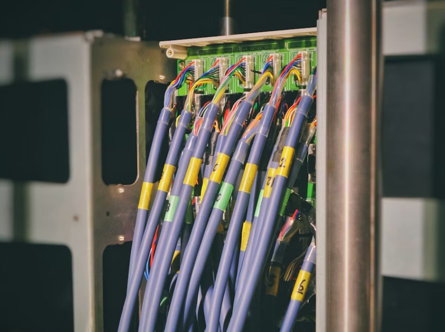 Poptávka po AI kabeláži zrychluje. Credo má 30% potenciál růstu, tvrdí Goldman Sachs