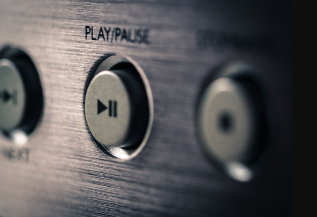 Inflační překvapení z Evropy a přestávka na akciích