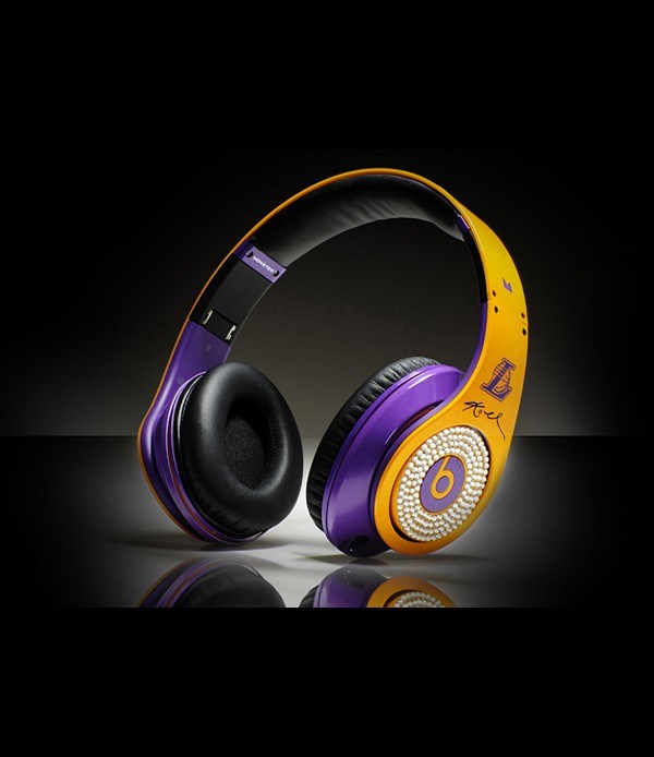 Apple kupuje sluchátka Beats za 3 mld. USD