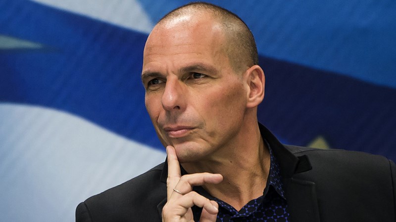 Řecko má peníze jen na dva týdny, Varoufakis vyzval k odkladu splatnosti dluhopisů