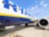 Ryanairu klesl poprvé po pěti letech zisk, částečně kvůli stávkám Ryanairu klesl poprvé po pěti letech zisk, částečně kvůli stávkám