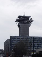 Český Telecom proráží úroveň 290 Kč za zájmu domácích i zahraničních investorů