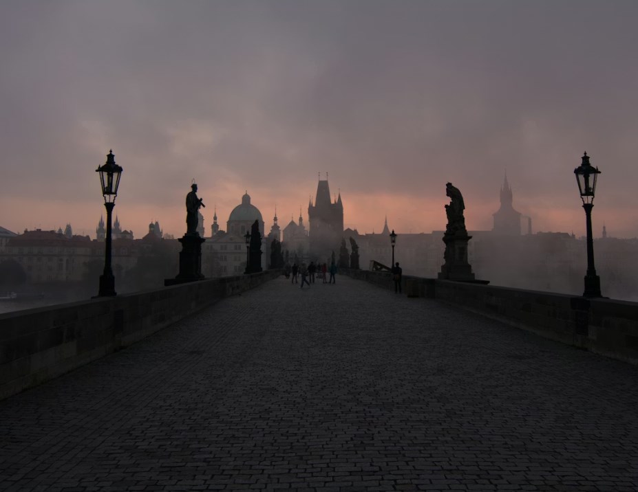 Rozbřesk: Nižší růst ekonomiky, nižší daňové inkaso pro státní rozpočet