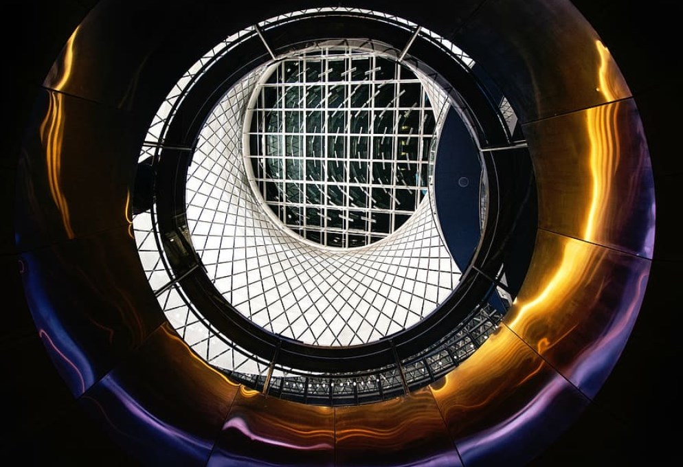 Kvadratura kruhu v podání Fedu: Agresivně pozitivní prognóza se silně holubičím výkladem