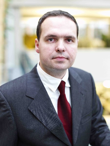 Analytik:  Vývozci by měli zvážit zajištění kurzu, dokud je čas