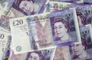 Inflace v Británii v březnu klesla na 3,2 procenta, je nejníže za dva a půl roku
