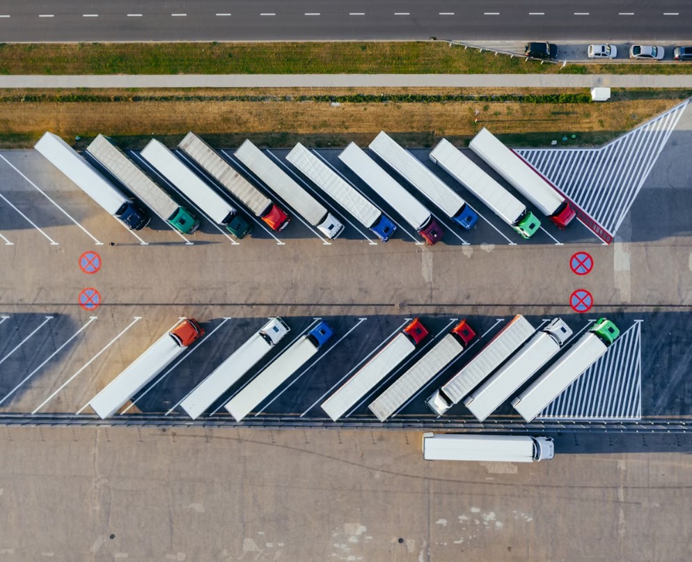 Český zahraniční obchod v srpnu s přebytkem. EU pomáhá, mimoevropské trhy ztrácí