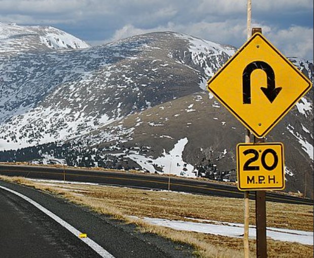 Evropské akcie obrátily dolů. Italské dluhopisy rostou i přes problémy