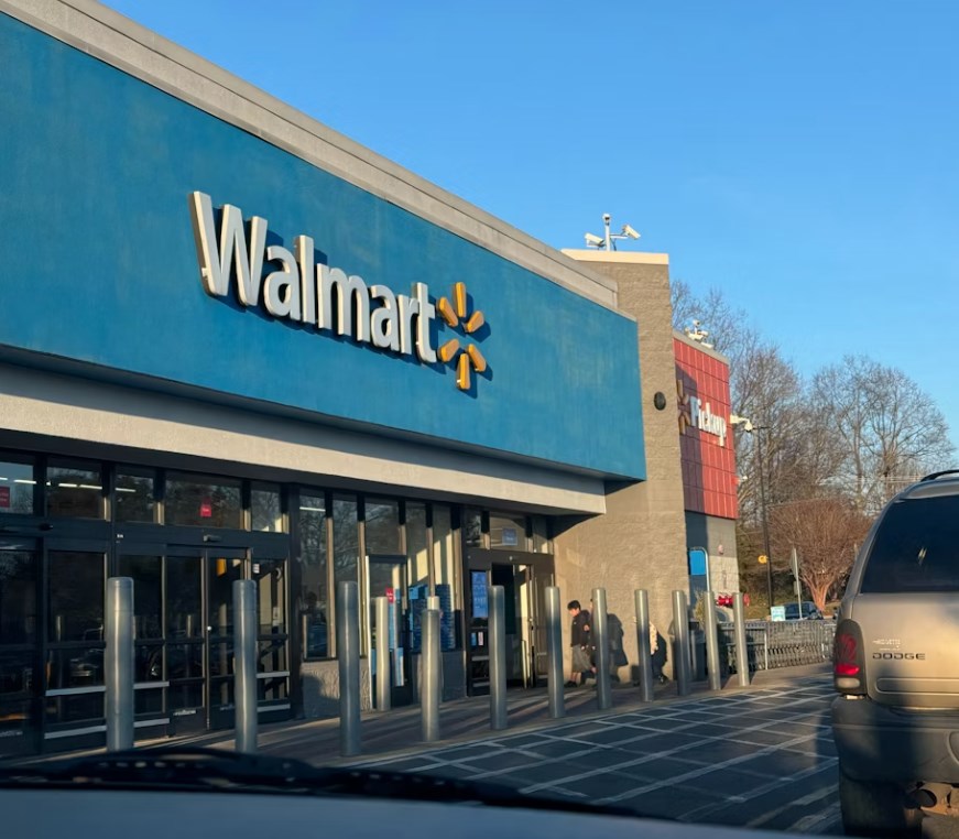 Walmart jako kombinace růstu a defenzivy, které přeje technický obraz