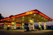 Byznys Shellu sílí, těžař chystá vyšší odměnu pro akcionáře
