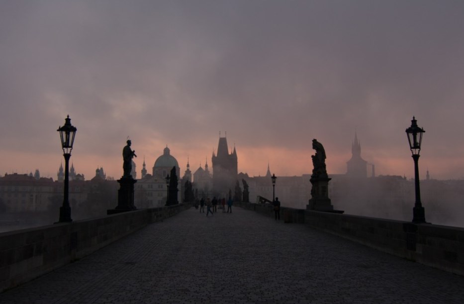 Rozbřesk: Jak vysoko má být dlouhý konec české křivky?