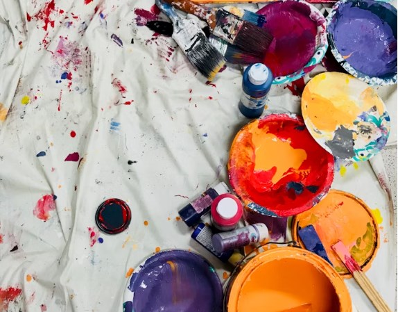 AkzoNobel a Axalta se spojují. Vzniká lídr s hodnotou 25 miliard USD