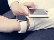 Inovace nejsou bez potíží: Nové Apple Watch mají problém s wi-fi i výdrží baterie