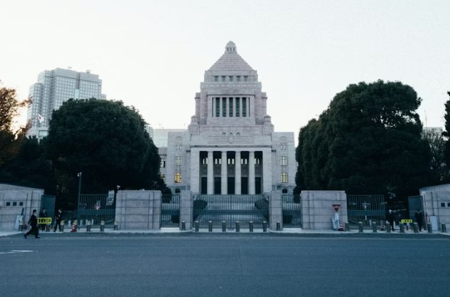 Japonské akcie po volebním vítězství Takaičiové vystřelily na rekord
