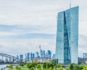 ECB zintenzivňuje práci na digitálním euru