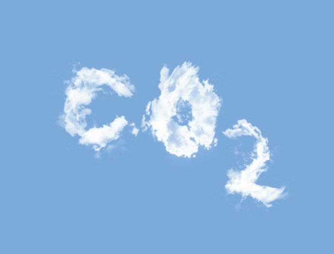 Rozbřesk: Uhlík na hranicích EU přestává být teorie. CBAM má první cenu