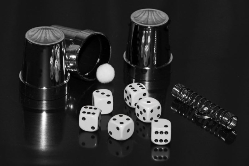 Italové možná chystají známý trik. Trhů se však drží optimismus a koruna posiluje