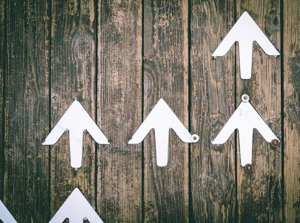 Americký trh práce jen potvrzuje, že ekonomika je silná. Nová fáze cyklu nahrává akciím silných firem