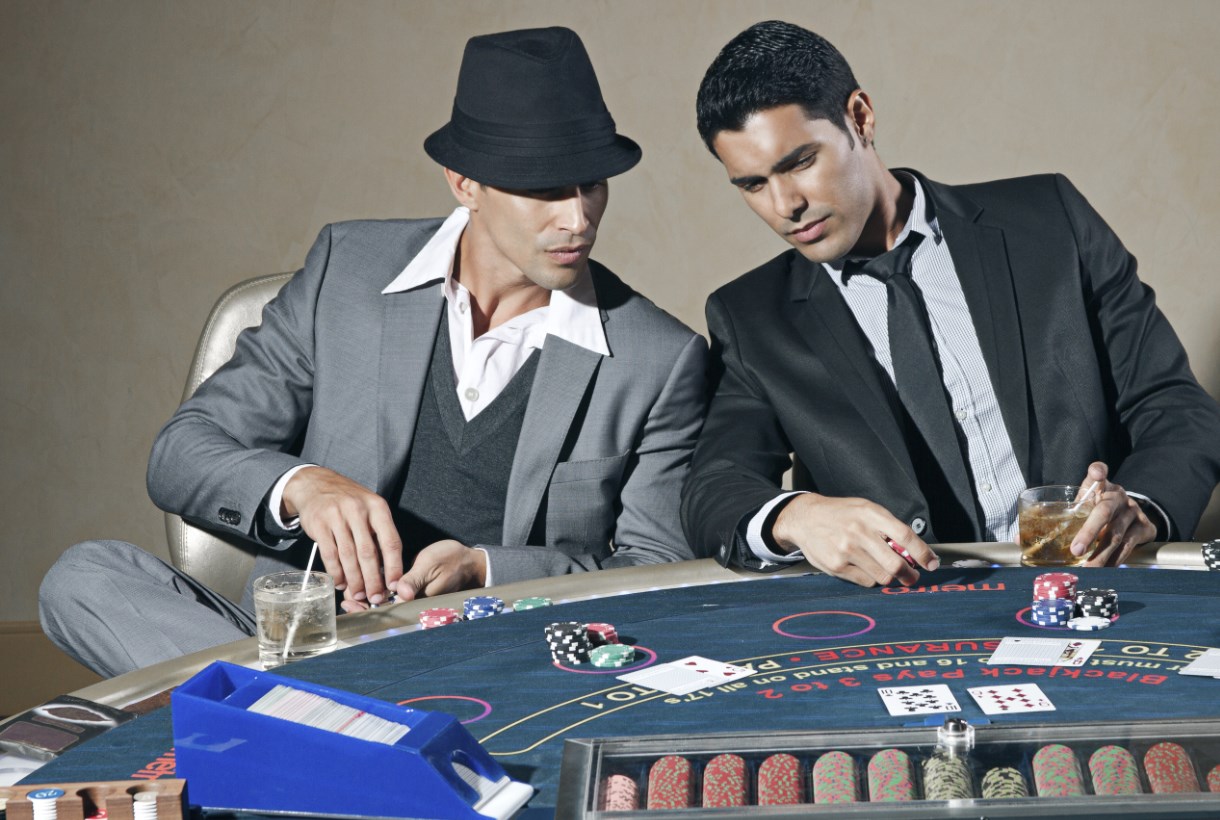 Americké akcie stahují do červeného neuspokojivé výsledky firem a vyšší sázky na recesi