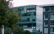Microsoft usiluje o využití chatbota s umělou inteligencí k prodeji reklamy a navýšení příjmu
