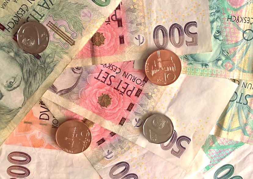 Evropa se osměluje k růstu, koruna se vydala znovu posilovat