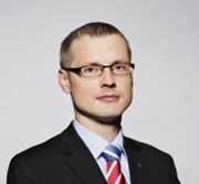 Vladimír Tomšík (ČNB): Uvolněnou měnovou politiku nadále potřebujeme jako sůl