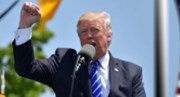 Trump chce motivovat firmy k přesunu výroby z Číny do USA