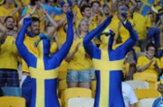Švédové najednou začali platit na daních mnohem více, než musí