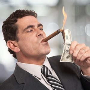 Řecko kráčí vstříc bankrotu, jak na tom vydělat? (doporučení analytiků Patria)