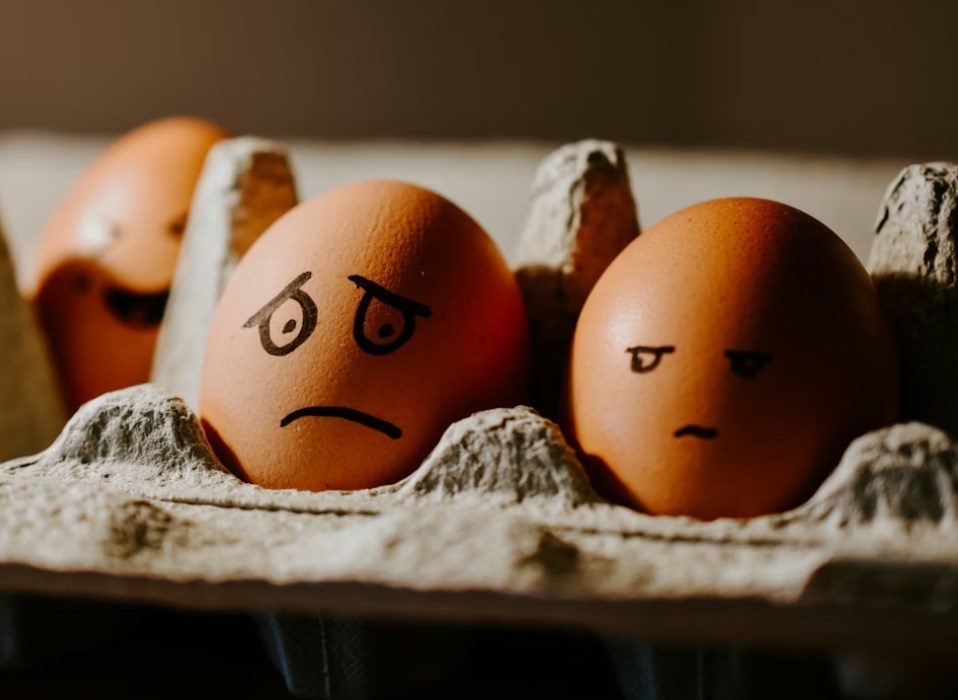 Po nadějných zprávách z Izraele se nálada opět zhoršuje. Víkend je riziko