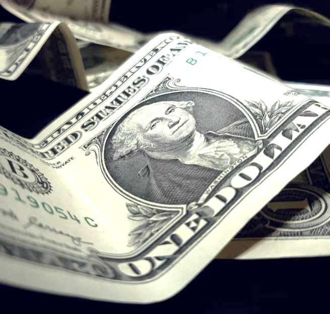 Investiční tipy: Nabíjíme dolary