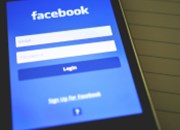 Společnost Facebook podle médií plánuje změnit své jméno, aplikaci by měl název zůstat